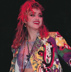 MADONNA　マドンナ　1985年　The Virgin Tour / Dress You Up　プリント 写真 （輸入品）　六切サイズ　正方形21.8ｃｍ