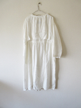 2020SS nesessaire / ネセセア 20-1-7006 Silicon coating dress 38 WHITE * ワンピース ドレス レディース シャツ ブラウス_画像2
