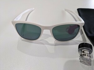 OAKLEY　オークリー TRILLBE X　トリルビーX　ホワイト