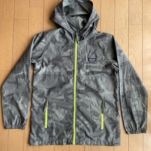 patagonia BOYS 軽量 ウインドブレーカー LIGHT＆VARIABLE HOODY STY64246 サイズL ボーイズ レディース パタゴニア 2-1116M F90274の画像1