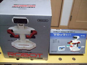 ファミリーコンピュータ　ROBOT　ロボット本体＆専用ゲームソフトブロックセットのセット　美品　動作確認済（注意事項参照）