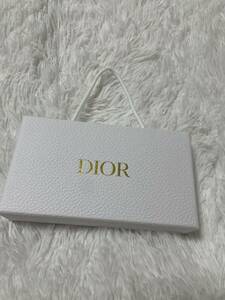  новый товар не использовался Christian Dior уход за ногтями комплект платина ограничение симпатичный напильник Christian Dior беж Крик 2023