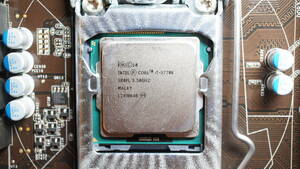 【LGA1155最速級・倍率可変・Up to 3.9GHz】Intel インテル Core i7-3770K プロセッサー