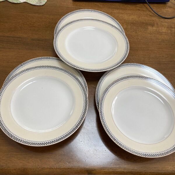 23.5センチの中皿 ノーブランド 使用による小キズあり