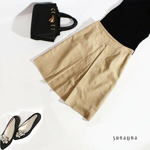 美品 秋 冬 スーナウーナ SunaUna 株) ワールド ■ お洒落♪ 上品 スエードタッチ フレアスカート レザースカート ベージュ 36 7号 暖か