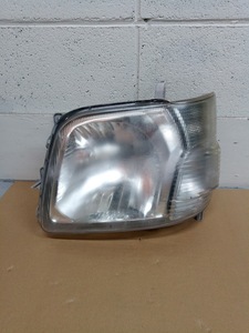 〇 ダイハツ ハイゼット左ヘッドライトレンズ KOITO.100-51393 ジャンク品 /純正 /DAIHATSU /S321V /S331V /ヘッドランプ /ヘッドライト 