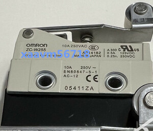 新品 　OMRON/オムロン 　リミットスイッチ　 ZC-W255 【保証付き】