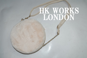 ●DSC3252★驚愕の最終価格！早い者勝ち！★HK WORKS LONDON★白/洗練されたフォルム！永遠不滅の名作！人気完売モデル！ショルダー/バッグ