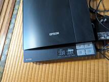 代理　通電確認済み エプソン GT-F720 スキャナー EPSON 動作確認済 ブラック カラリオ フラットベッド 4800dpi CCDセンサー 印刷機_画像3