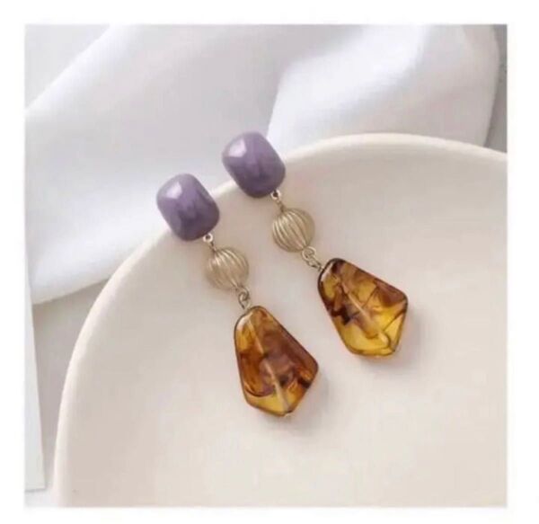 大人可愛い べっ甲 おおぶり ハンドメイド ピアス
