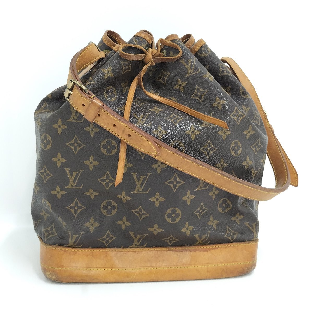 ルイヴィトン LOUIS VUITTON ショルダーバッグ M42224 ノエ モノグラム