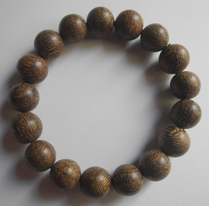  Vietnam production . tree bracele beads water ... superior article! is good fragrance & wood grain genuine article 22g 13mm Buddhist altar fittings ..agarwood healing aroma 