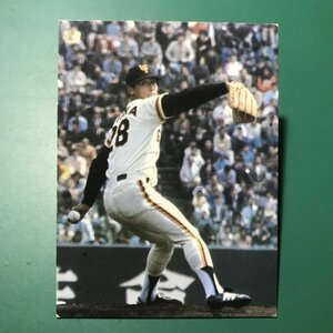 1979年　カルビー　プロ野球カード　79年　4月　8位　巨人　新浦　　　【管C08】