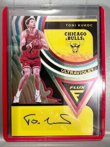 激レア Bulls Auto 20 Panini Flux Toni Kukoc トニー・クーコッチ NBA 直筆 サイン バスケ Bulls ユニフォーム シカゴ ブルズ 3連覇 HOF