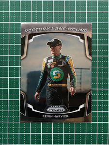 ★PANINI 2022 PRIZM RACING NASCAR #VL-4 KEVIN HARVICK インサートカード「VICTORY LANE BOUND」★