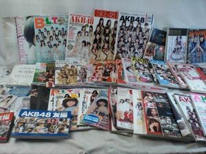 【まとめ売り 動作未確】 アイドル AKB48 NMB48 渡辺麻友 白間美瑠 他 生写真150枚以上 雑誌 アクリルスタンド 等 グ