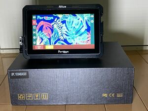 Portkeys BM5III 2200nit SDI HDMI モニター　5.5インチ　ケージ　リグ　nitze 付き