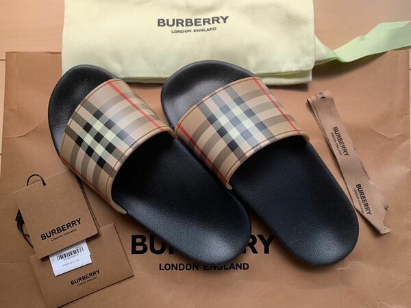 【BURBERRY 新品】バーバリーの新品サンダル