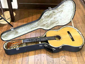 ROYAL GUITAR　ロイヤル　ガットギター　クラシックギター　ハードケース付き kz4616206398