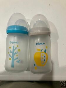 週末値下げ　Pigeonシリコン製ガラス哺乳瓶160ml 2本　中古品