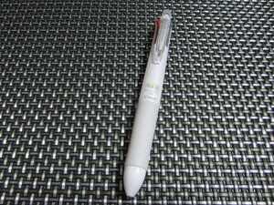 ☆新品未使用☆パイロット Pilot ボールペン フリクションボール4 0.5mm 極細 4色 LKFB-80EF-W ホワイト 大人気商品