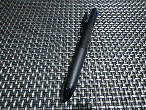 ☆新品未使用☆パイロット Pilot ボールペン フリクションボール3 0.5mm 極細 3色 LKFB-S60EF-B 大人気商品☆