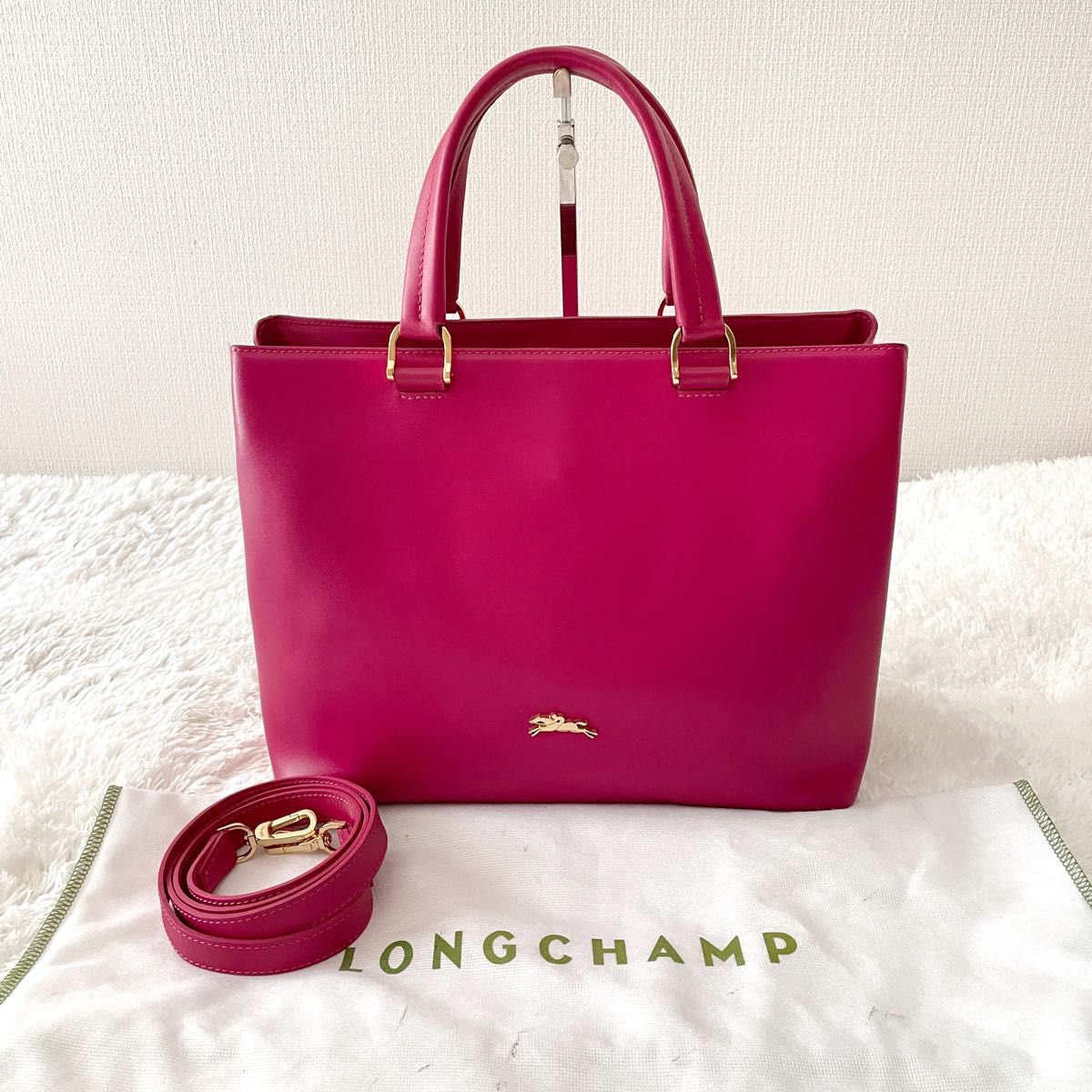 美品・希少】LONGCHAMP ショルダーバッグ 2way 刺繍 レザー 青 ブルー