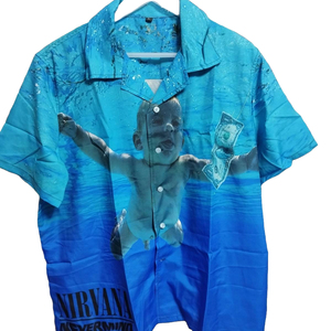 海外直輸入品★ニルヴァーナ 半袖シャツ NIRVANA『Nevermind / ネヴァーマインド』 半袖シャツ 新品【Lサイズ】総柄デザイン バンドTシャツ