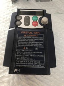 中古美品富士電機インバーター FRN0.2C1S-2J動作保証 3/4 B-1