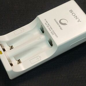 SONY CycleEnergy　充電式ニッケル水素電池 専用充電器　BCG-34HW