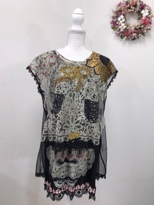 1601　レディース　【　TSUMORI CHISATO　】　半袖レースワンピース　　サイズ：２　色：黒柄入り