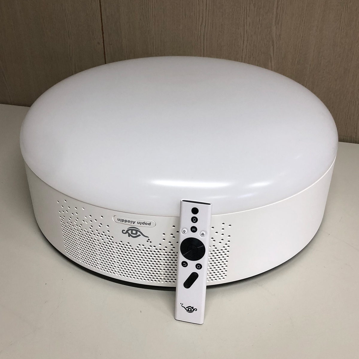 美品 中古美品 プロジェクター