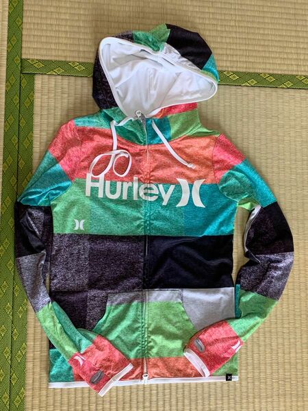 【美品】Hurley レディース ラッシュガード （１点）