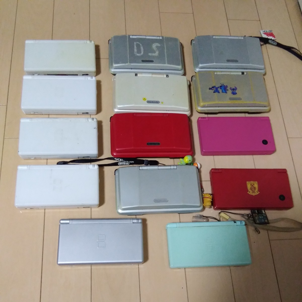 Yahoo!オークション  ニンテンドーdsiDS Lite ニンテンドーDS