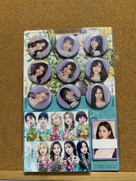 TWICE グッズ