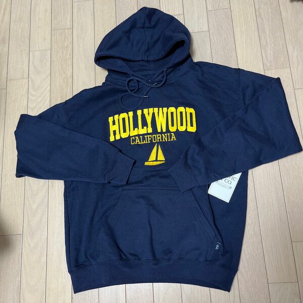 PACIFIC&CO. パーカー　HOLLYWOOD