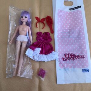 新品、未開封　リカちゃん人形　パープルヘア　非売品 リカちゃん タカラ