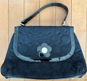 ** as good as new MARY QUANT( Mary Quant ) lady's bag **