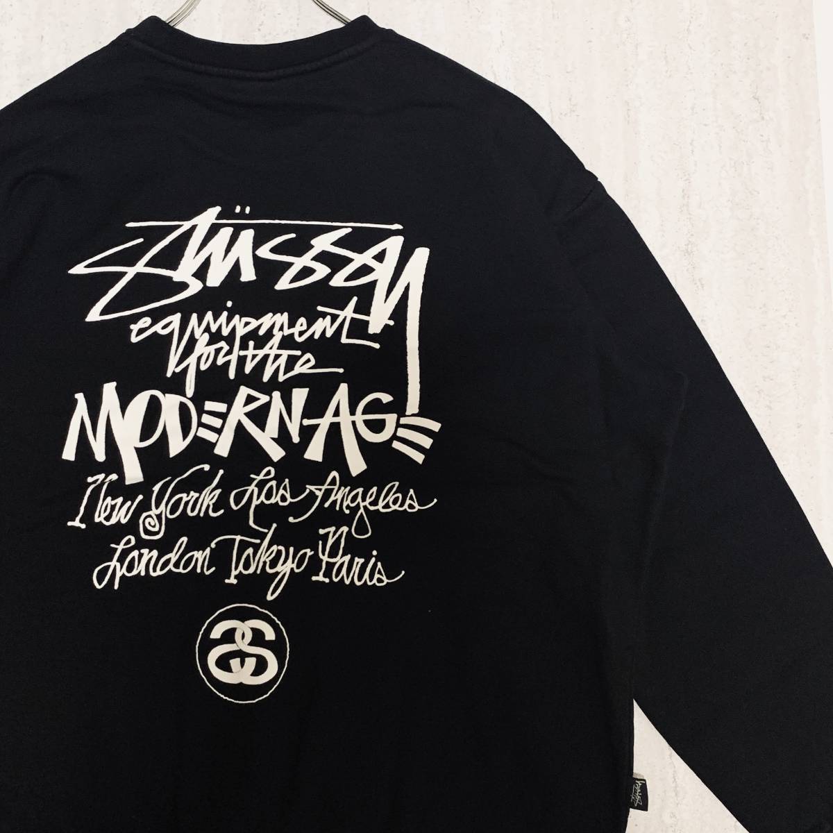 海外限定 ステューシー Stussy トレーナー 黒赤 M｜PayPayフリマ