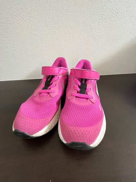 NIKE 20㎝ スニーカー