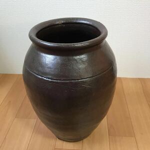 水甕　唐津焼　メダカ鉢　壺　古民具 傘立て　陶器 高さ31×直径21cm 