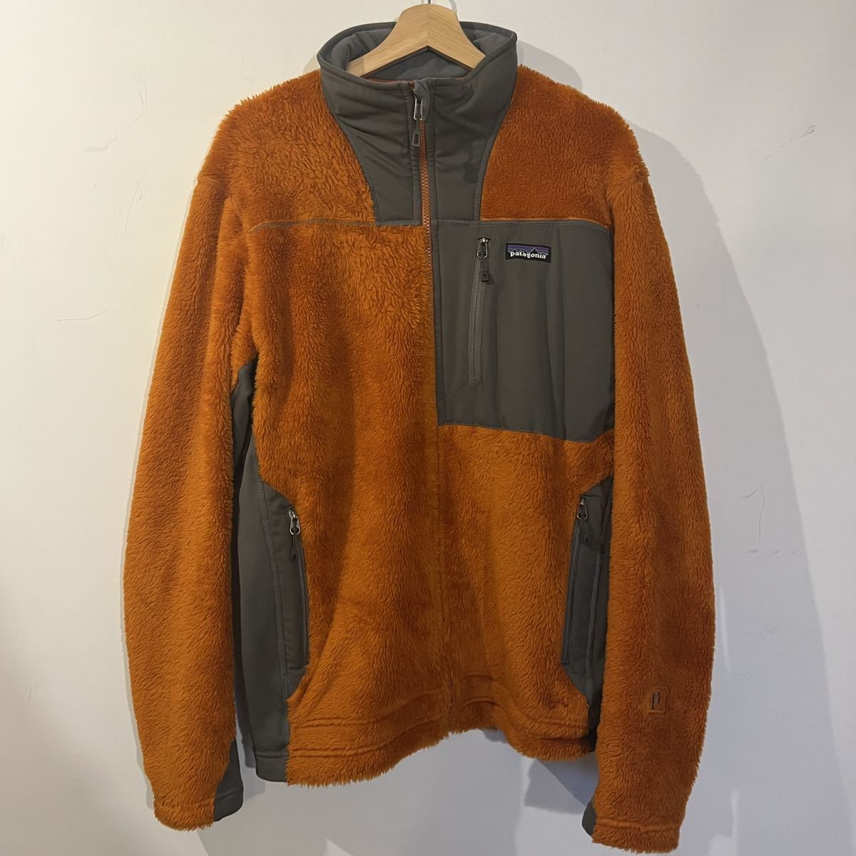 年最新ヤフオク!  patagonia r3 jacketジャケット、上着の中古