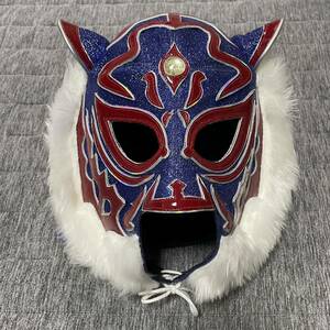 初代 タイガーマスク TIGER MASK 新日本プロレス FC東京 ヴァンフォーレ甲府 FCバルセロナ ヤクルトスワローズ