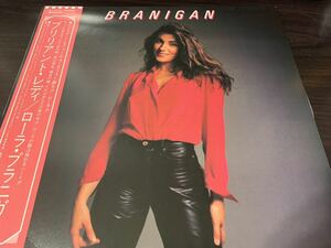 ★★　ローラ・ブラニガン　/　LAURA BRANIGAN　　P-11213 　　LP+シングル盤セット 