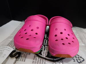 ■crocs レトロクロッグキッズ ピンク■15.5cm(C8/9)■