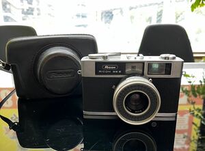 Ricoh 35 S 40 мм 1: 2.8