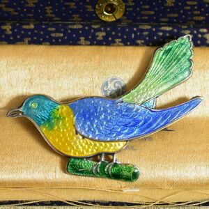 Art hand Auction Antique Sterling Silver/Silver Hand Painted Enamel/Cloisonne Blue Bird/Bird Brooch Large Authenticity Guaranteed, ladies accessories, brooch, silver