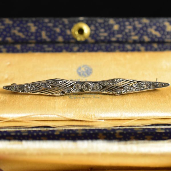 ヤフオク! ガラス ブローチ アンティークの落札相場・落札価格