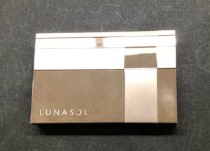 ルナソル / LUNASOL ★ スタイリングアイゾーンコンパクト （01 Natural Brown）