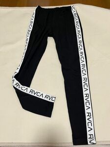 ルーカ/RVCA レギンス/ボトムスパンツ/スパッツ　XSサイズ　ブラック×ホワイト　デカロゴ　スケータ　スポーツ　黒　ブラック